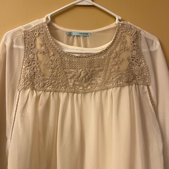 Maurice Women's Size Small Flowy Cream Lace Blouse - Picture 4 of 8